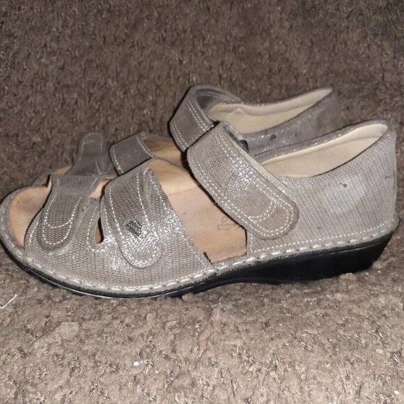 FINN COMFORT-Waldi-Hook Loop-Metallic Nubuck Leather-Size 36D-Excellent - Picture 2 of 7